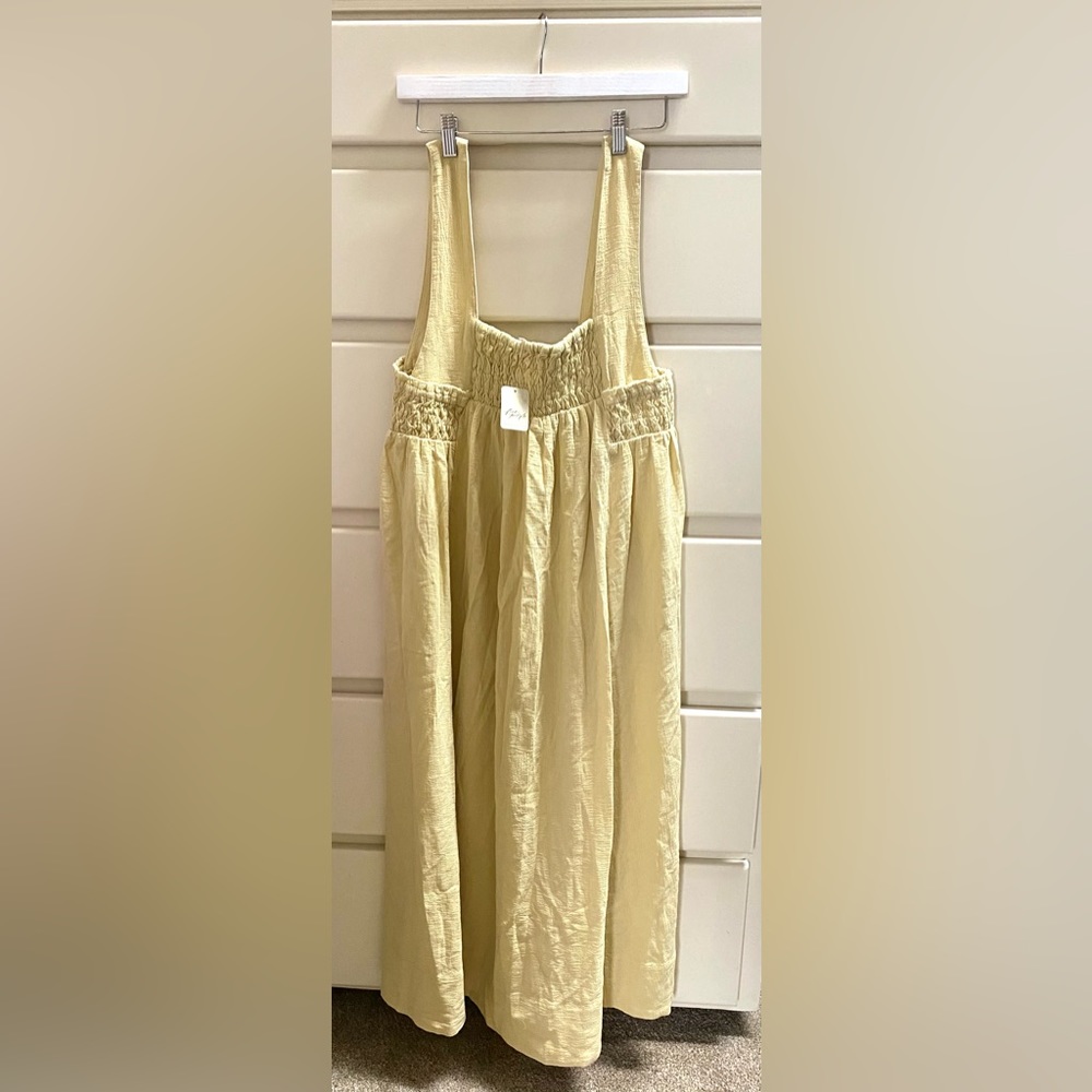 Free People Smocked Midi Dress / Size M / Light Yellow/Crème Color / NWT